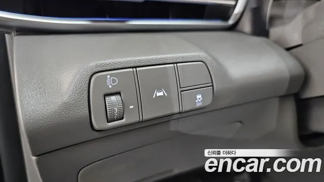 Hyundai AVANTE Avante (CN7) — Фото автомобиля 20