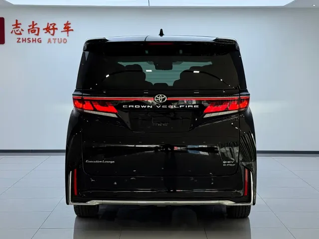 Toyota Vellfire — Фото автомобиля 17