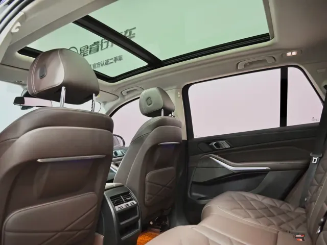 BMW X5 — Фото автомобиля 13