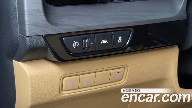 Kia Carnival — Фото автомобиля 25