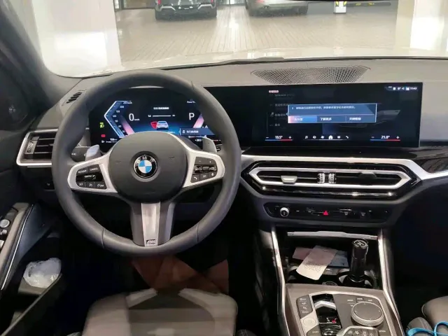 BMW 3 Series — Фото автомобиля 9