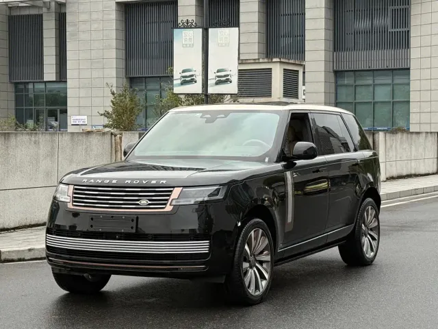 Фотография автомобиля — Land Rover Range Rover