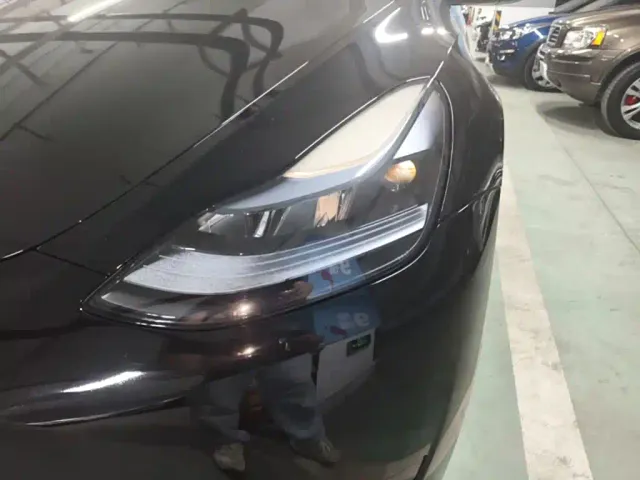 Tesla Model Y — Фото автомобиля 23