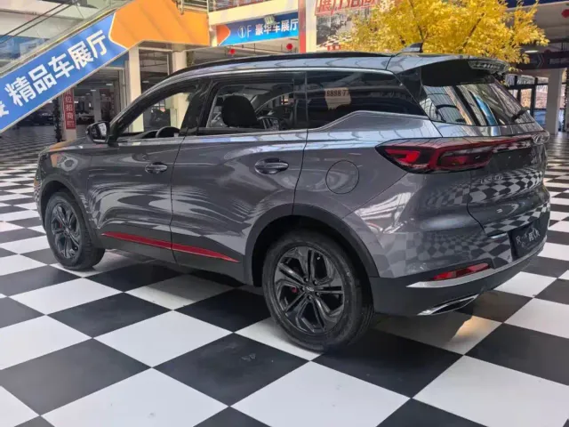 Chery Tiggo 7 — Фото автомобиля 14