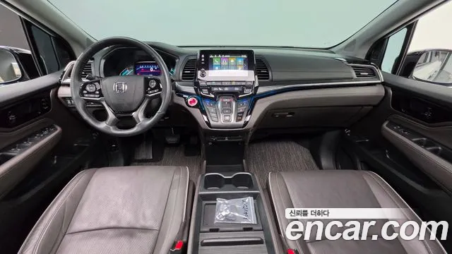 Honda Odyssey — Фото автомобиля 7
