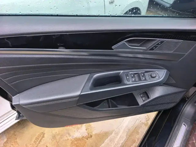 Volkswagen Passat — Фото автомобиля 5