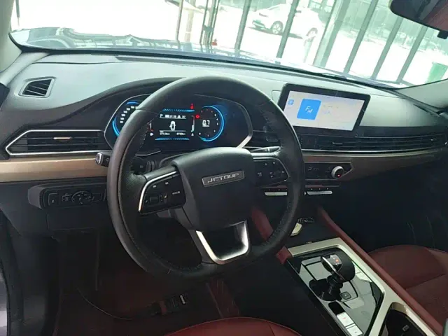Jetour X70 — Фото автомобиля 9