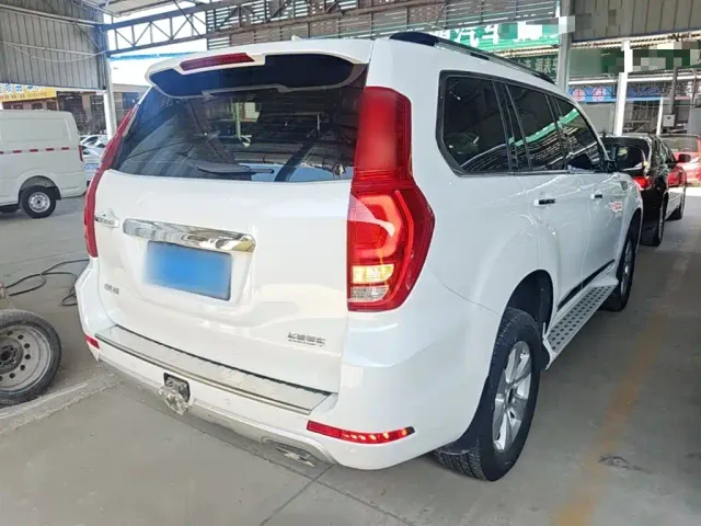 Haval H9 — Фото автомобиля 6