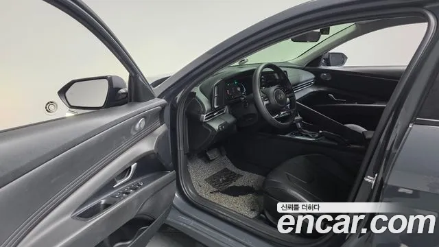 Hyundai Avante CN7 — Фото автомобиля 14