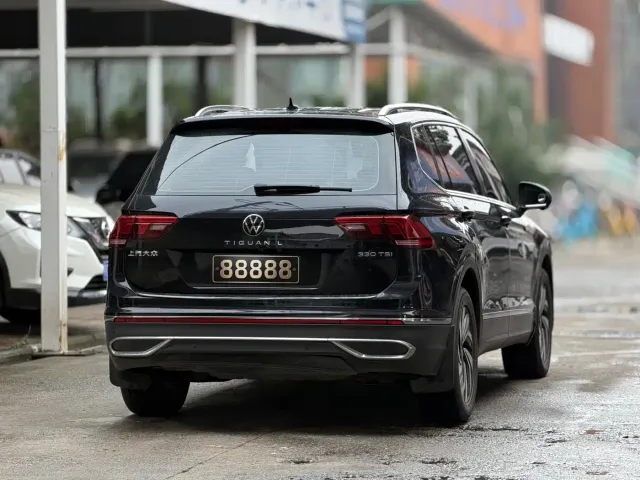 Volkswagen Tiguan L — Фото автомобиля 6