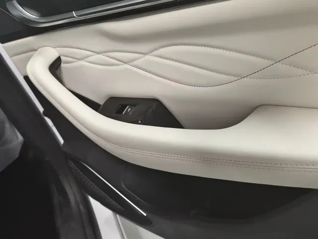 Geely Xingyue L — Фото автомобиля 14