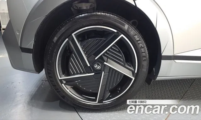 Hyundai Ioniq 5 — Фото автомобиля 5