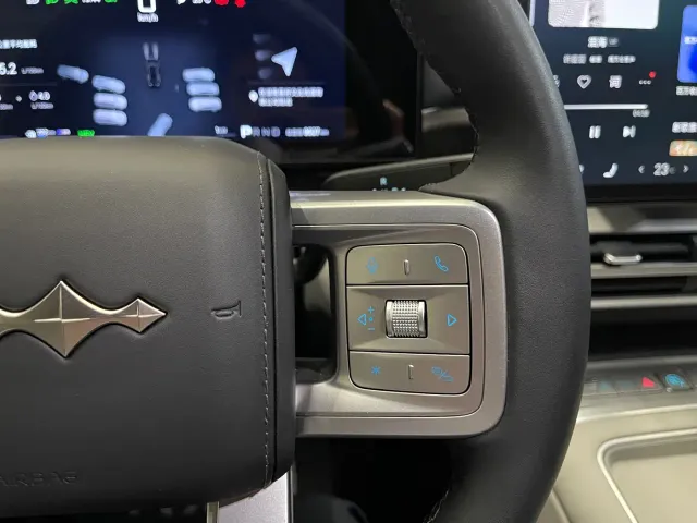 BYD FangChengBao Titanium 7 — Фото автомобиля 17