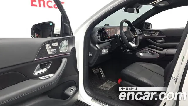 Mercedes-Benz GLE-Class — Фото автомобиля 15
