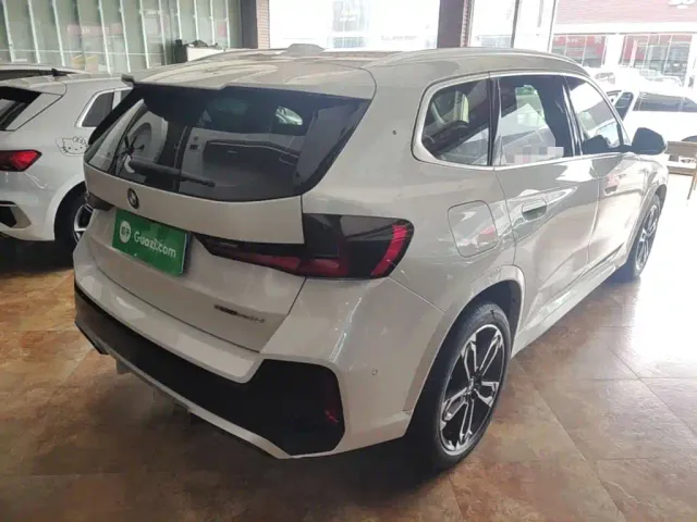 BMW X1 — Фото автомобиля 6