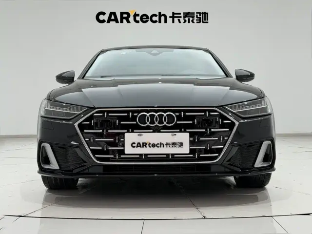 Audi A7L — Фото автомобиля 3