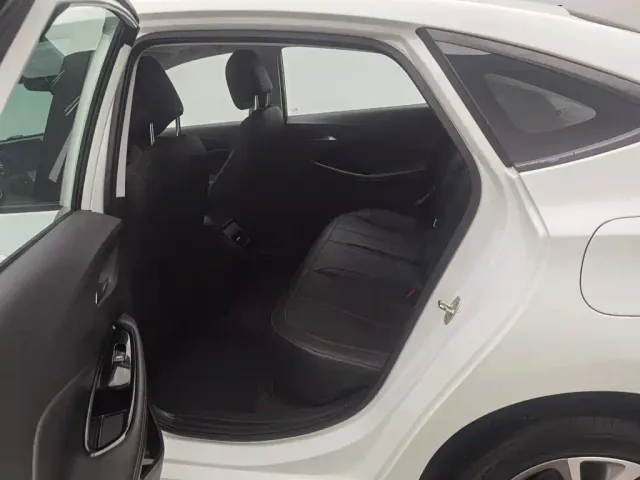 Buick Verano — Фото автомобиля 15