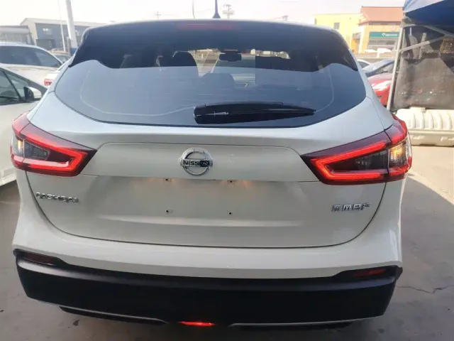 Nissan Qashqai — Фото автомобиля 5