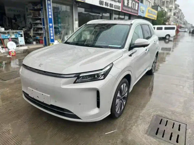 Фотография автомобиля — Landian E5 PLUS