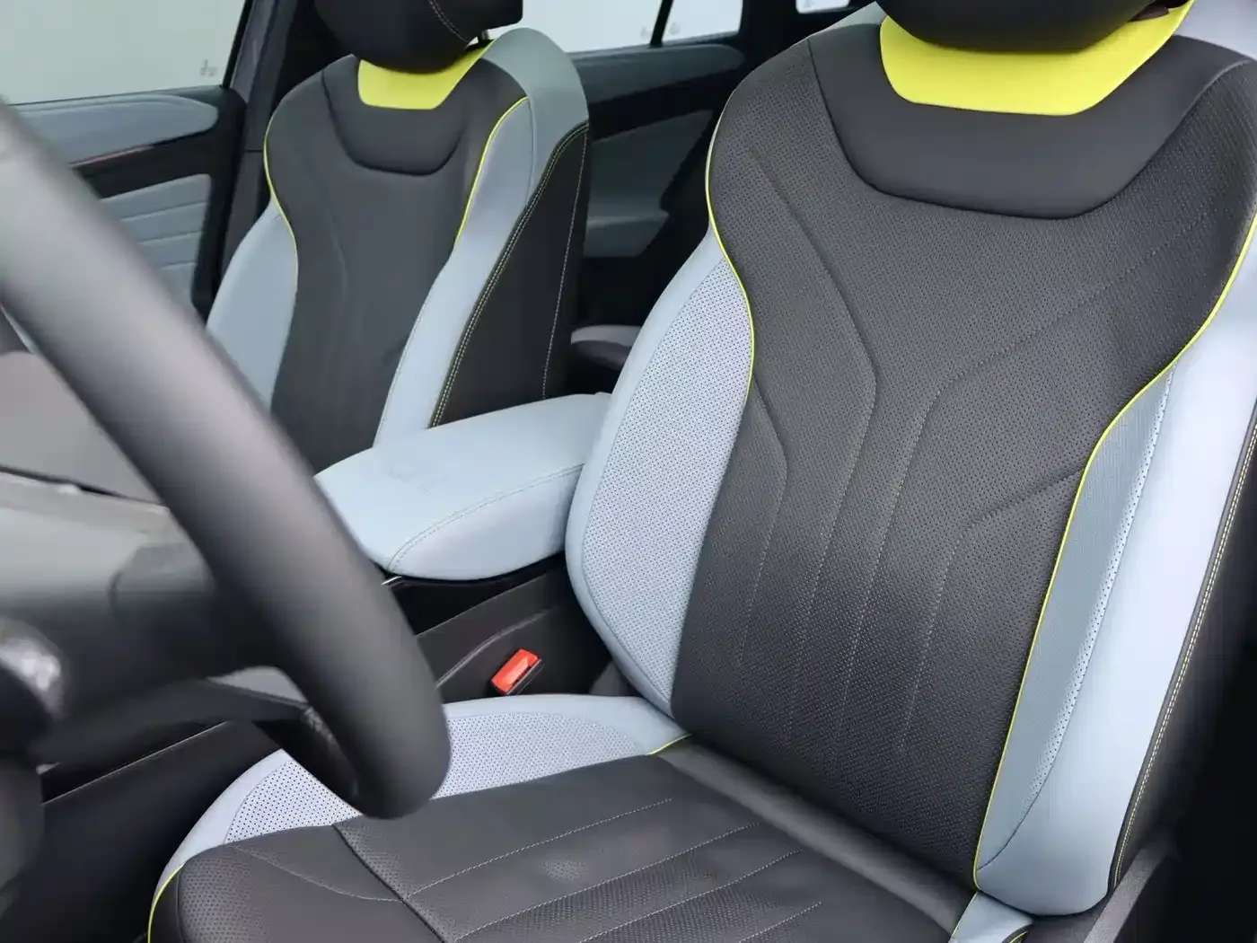 Volkswagen Volkswagen ID.4 X 2025 Smart Edition Outstanding — Фото автомобиля 7