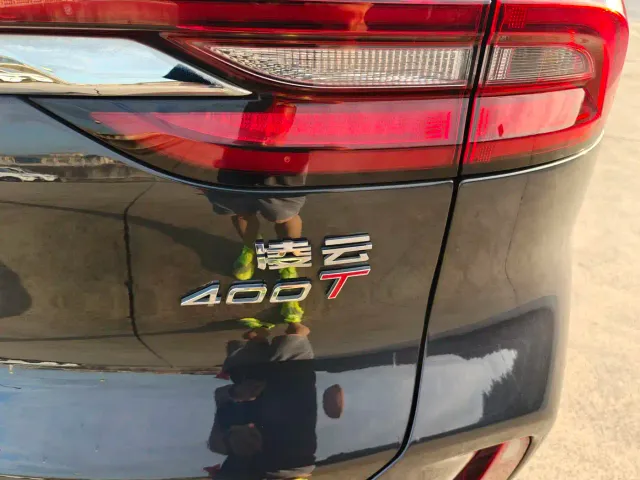 Exeed Exeed Lingyun 2023 400T 2WD Star Premium Edition — Фото автомобиля 17