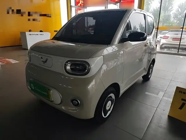 Фотография автомобиля — Wuling Hongguang Mini EV
