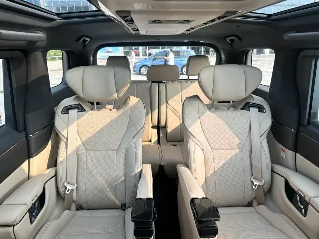 Toyota Vellfire — Фото автомобиля 6