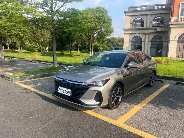 Chery Arrizo 8 — Фото автомобиля 3