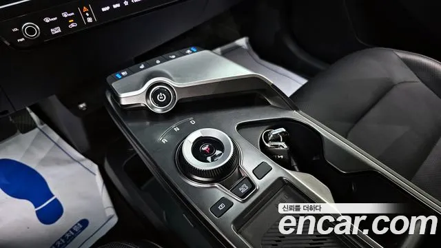 Kia EV6 — Фото автомобиля 9