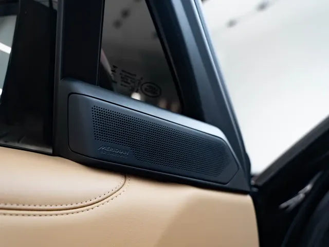 Land Rover Range Rover — Фото автомобиля 13