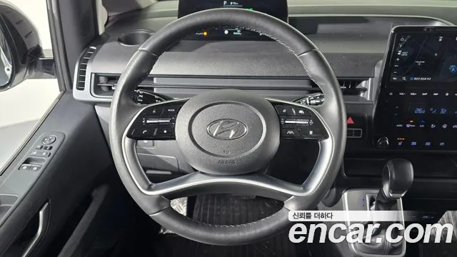 Hyundai Staria — Фото автомобиля 13