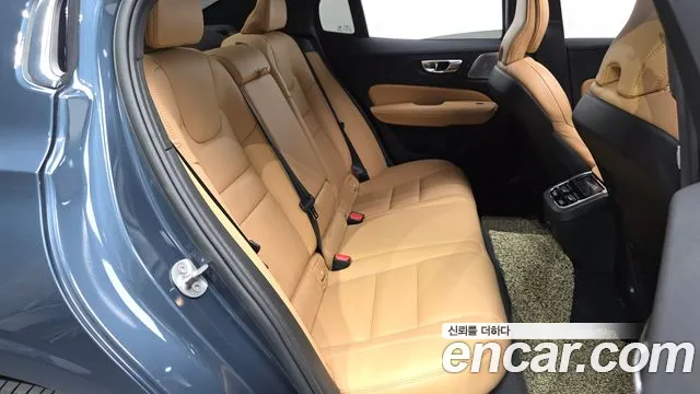 Вольво S60 S60 третьего поколения B5 Ultimate Bright — Фото автомобиля 10