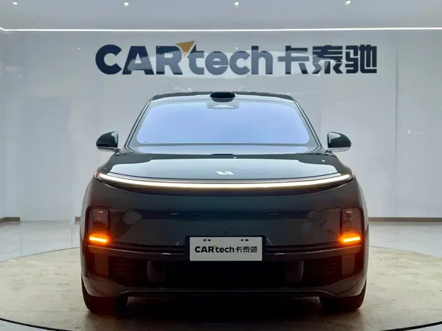 Li Auto L9 — Фото автомобиля 3