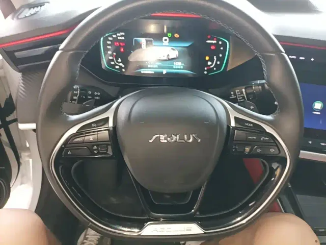 Dongfeng Yixuan MAX — Фото автомобиля 6