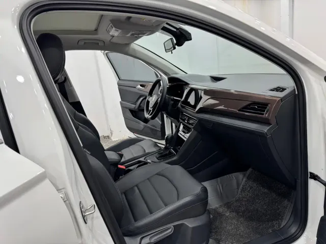 Volkswagen Tharu — Фото автомобиля 4