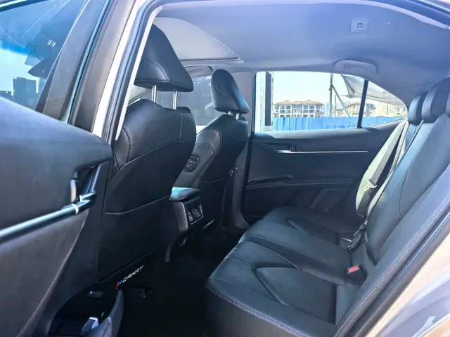 Toyota Camry — Фото автомобиля 7