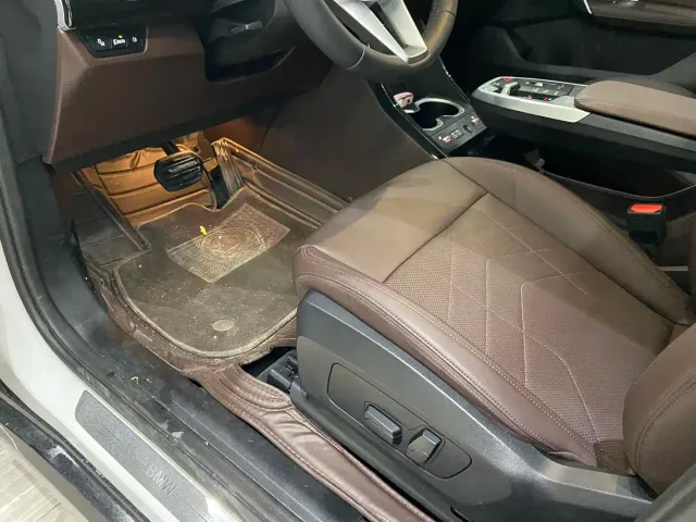 BMW X1 — Фото автомобиля 13