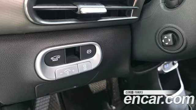 Genesis GV60 — Фото автомобиля 14