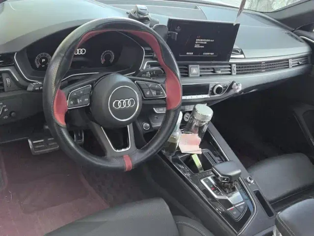Audi A4L — Фото автомобиля 12