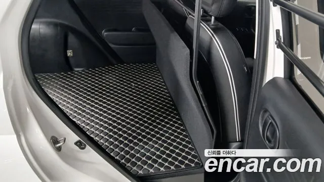 Hyundai Casper — Фото автомобиля 10