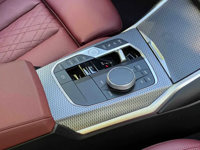 BMW 3 Series — Фото автомобиля 19