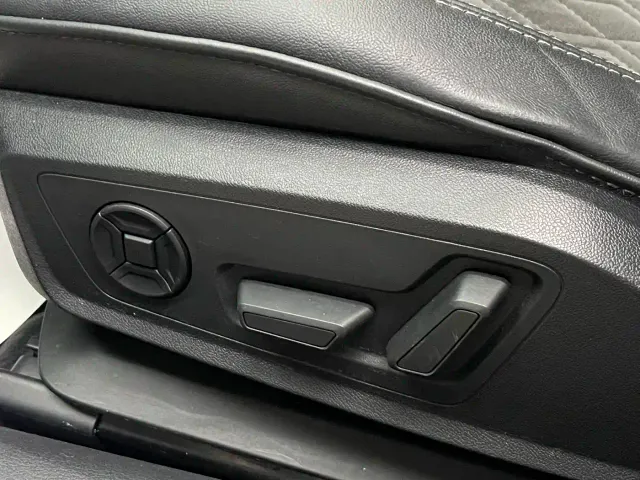 Audi Audi A6L 2022 55 TFSI quattro Premium Dynamic — Фото автомобиля 22