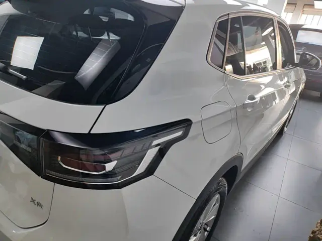 Volkswagen Tharu — Фото автомобиля 6