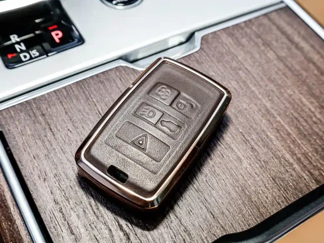 Land Rover Range Rover — Фото автомобиля 18