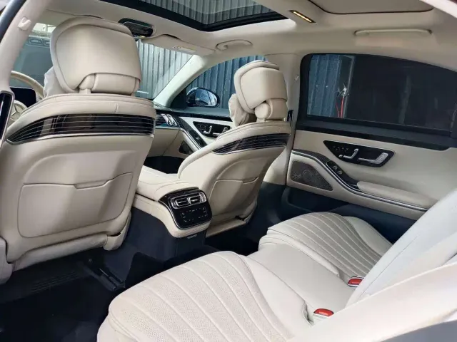 Mercedes-Benz S-Class — Фото автомобиля 6