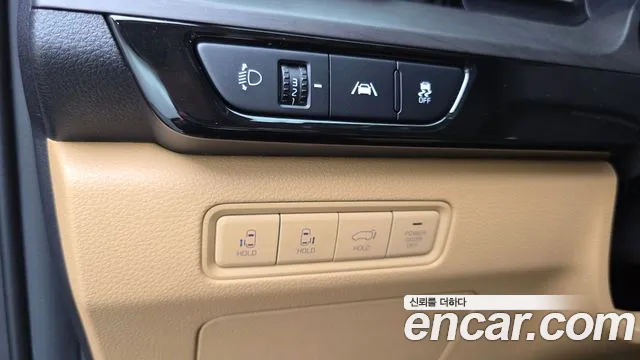 Kia Canival Carnival 4 поколение Дизель 9 мест Signature — Фото автомобиля 18