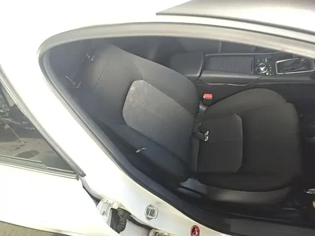 Mazda CX-4 — Фото автомобиля 24