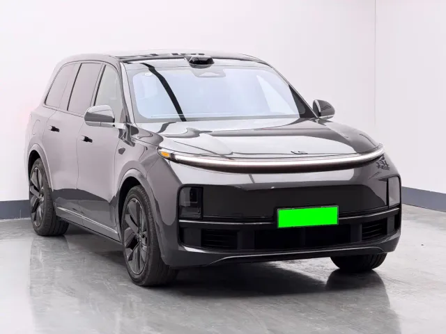 Li Auto L9 — Фото автомобиля 3