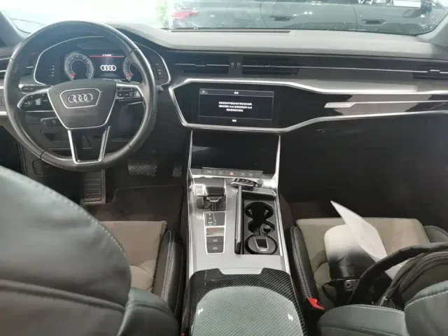 Audi A6L — Фото автомобиля 13