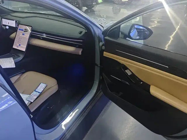 Geely Galaxy L6 — Фото автомобиля 8